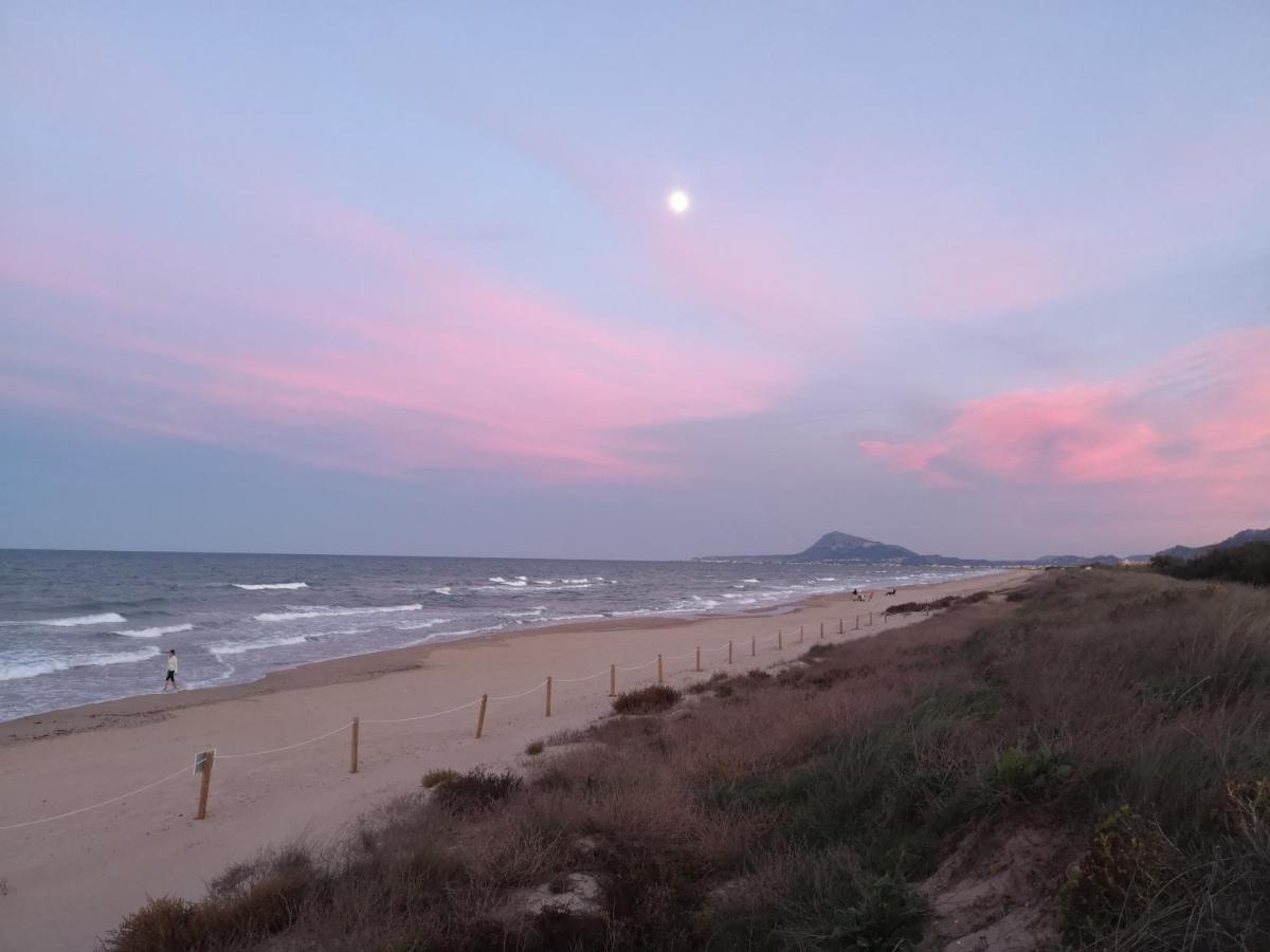 Apartamento Con Vistas Al Mar Oliva Luaran gambar